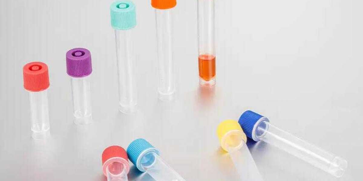 Collection Tube Manufacturers Introduces The Requirements For The Use Of Plastic Reagent Bottles