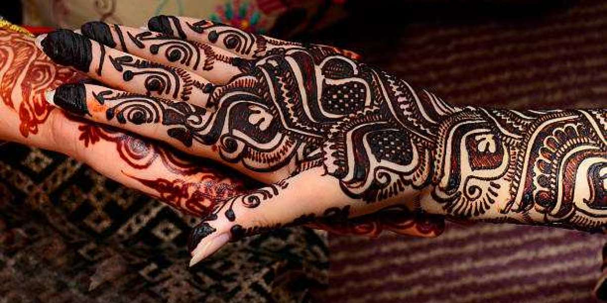 How long do henna tattoos last