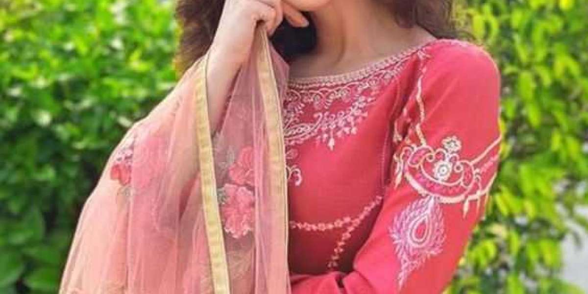 Escort Service in Karachi