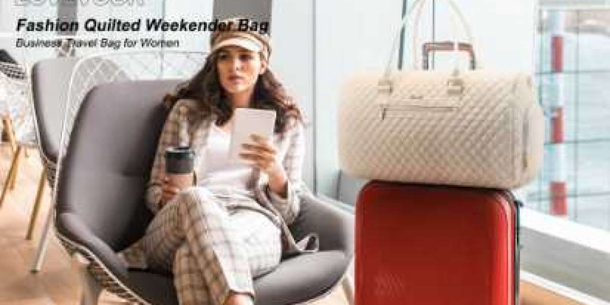 Travel in Style: The Best Weekender Bags for Women