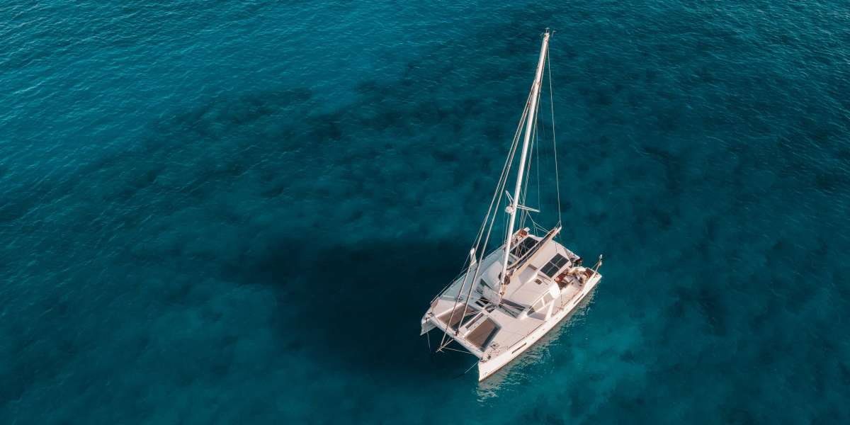 Exploring the Caribbean in Luxury: A Guide to Catamaran Charters
