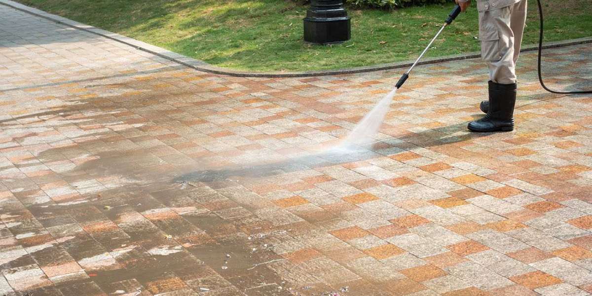 Revitalize Your Driveway with Mobile Power Washing