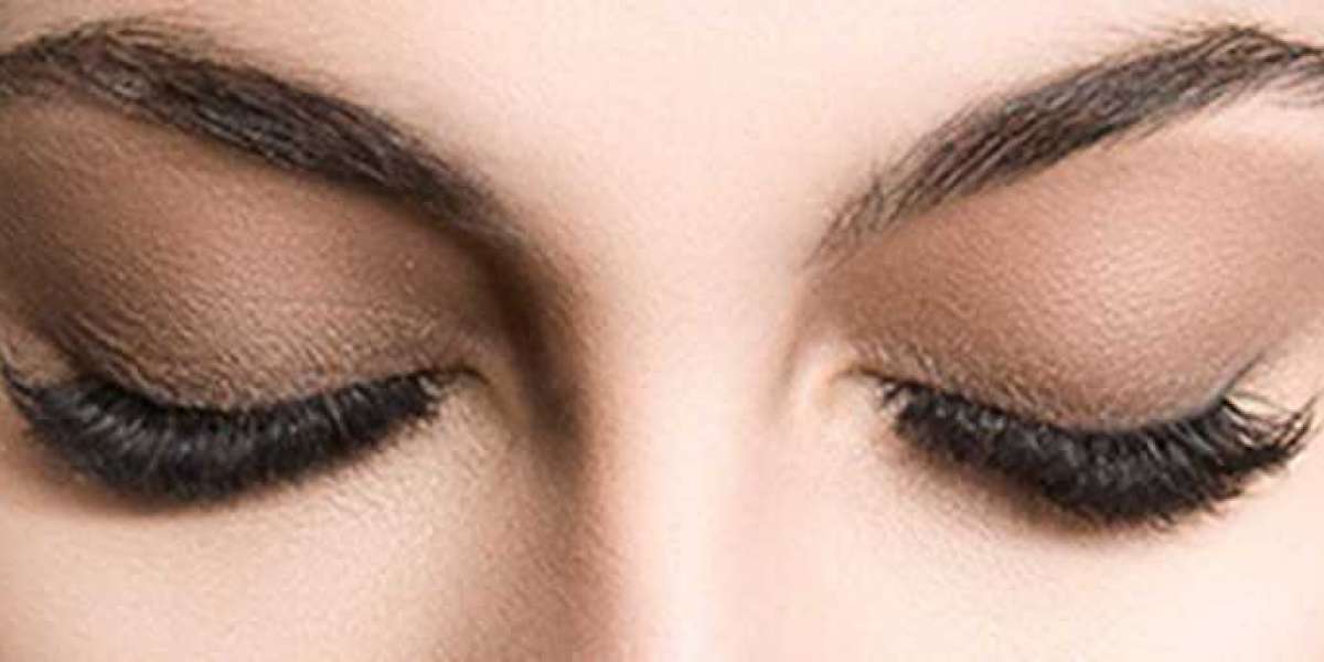 Unlock Your Potential with Eyelash Extension Training in Indiana