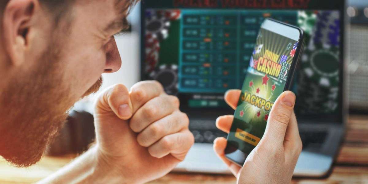 Do Online Casinos in Malaysia Have Mobile Applications, and Are They User-Friendly?