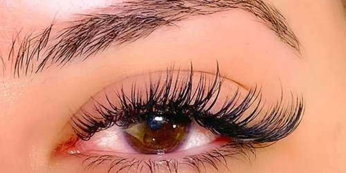 Professional Eyelash Glue: A Must-Have for Long-Lasting and Secure Lash Extensions
