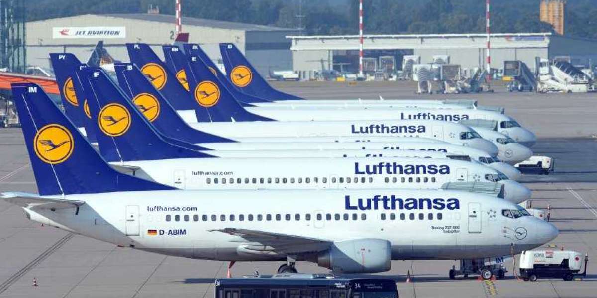 How to talk to Lufthansa from Spain?