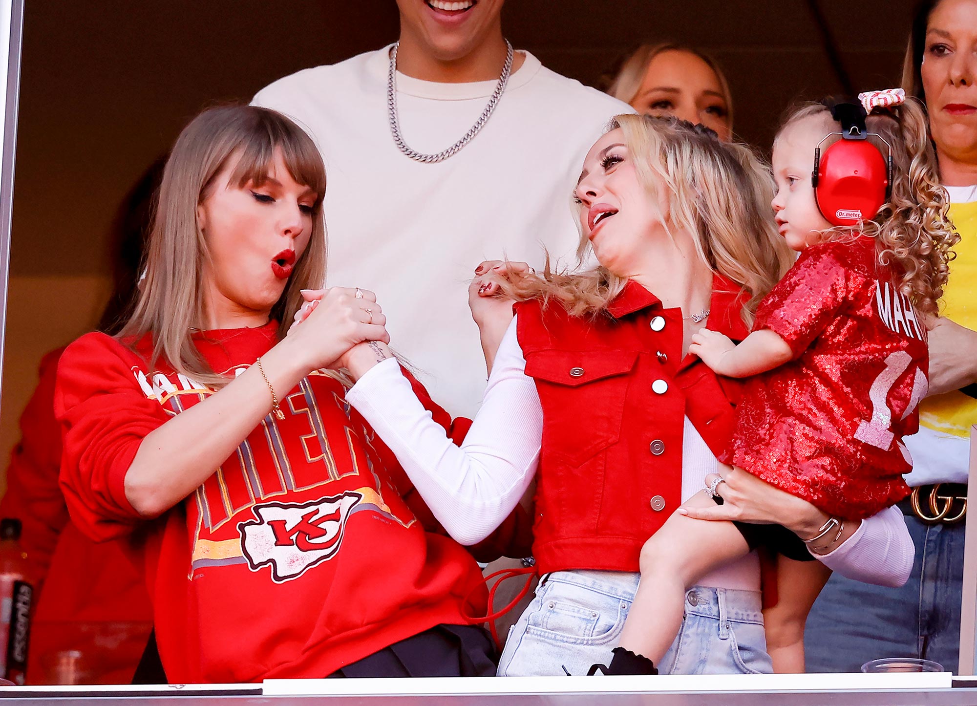 Are Taylor Swift And Brittany Mahomes Friends?