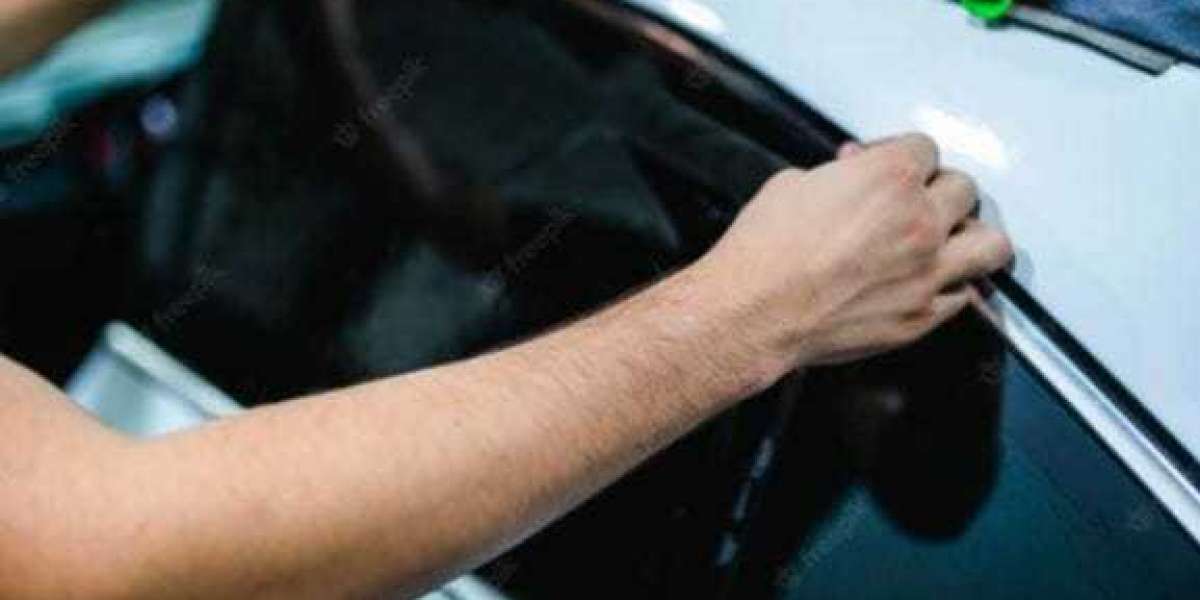 Cool Rides Ahead: Auto Window Tinting in Plainfield, IL!