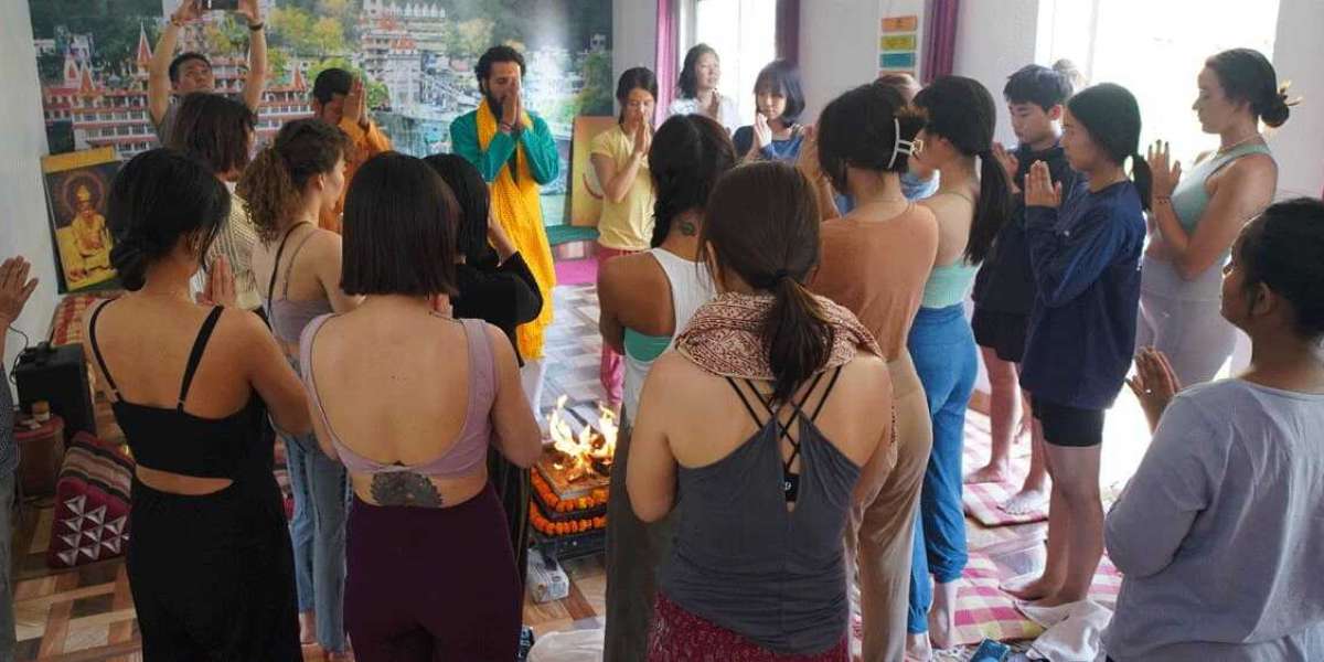 300 hours Yoga Teacher Training in Rishikesh