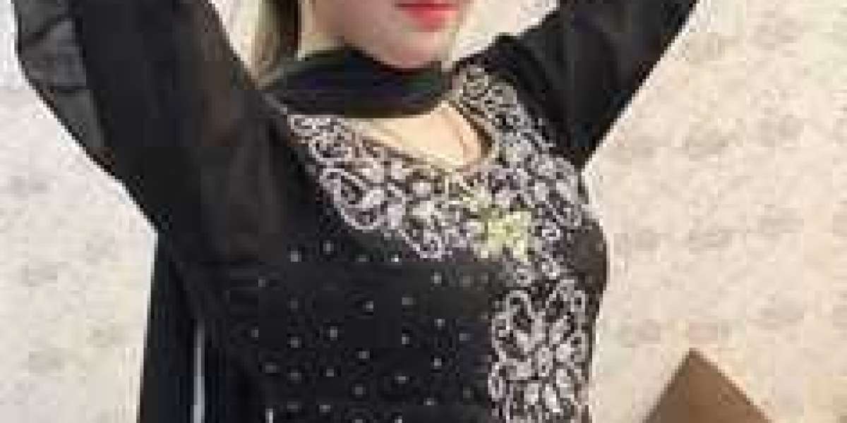 Book call girls service Karachi at low cost with cash payment