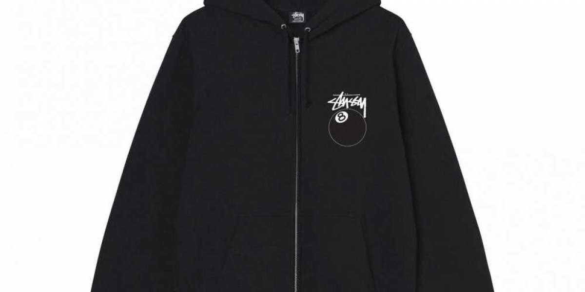 "How Is the Hellstar x Stussy Collab Setting a New Standard for Urban Fashion?"