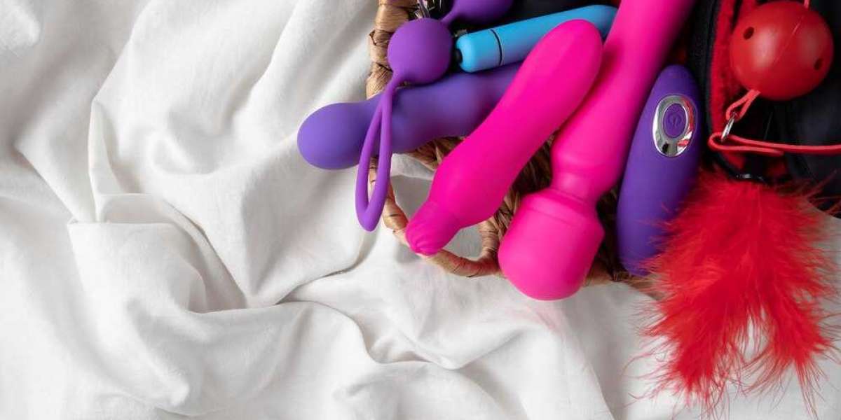 Male Masturbators 101: How to Choose the Perfect Toy for You