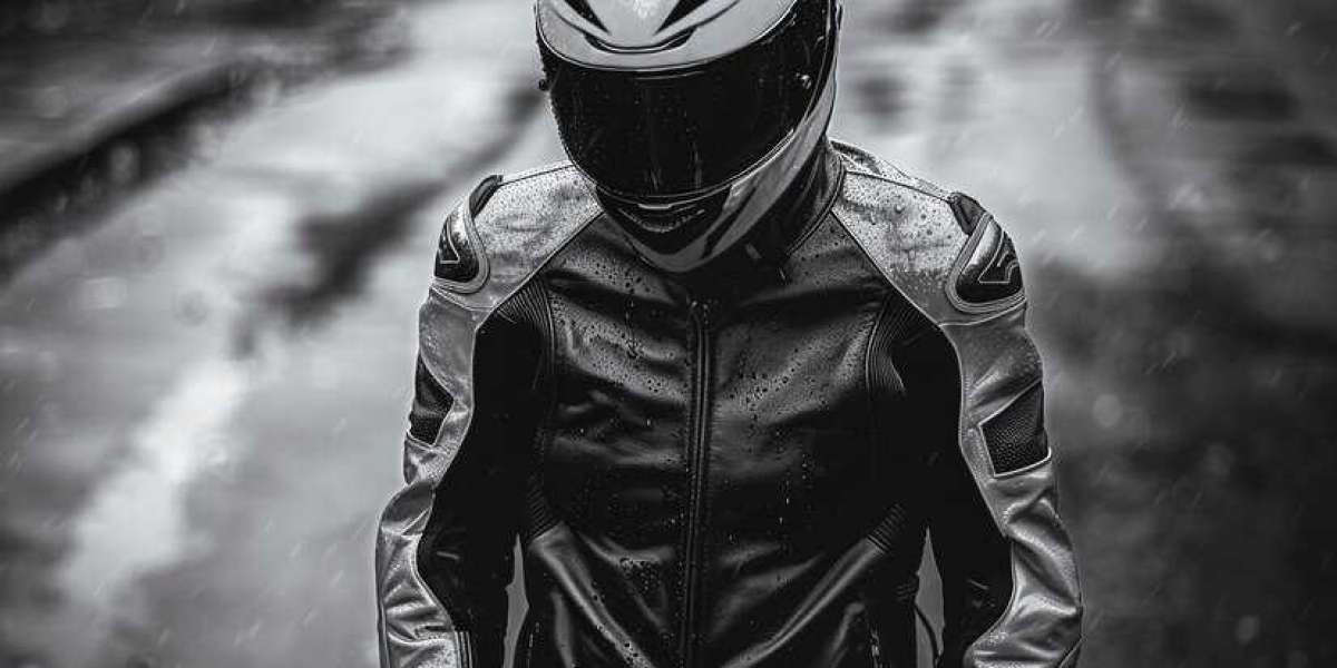 How to Choose the Right Biker Jacket for Your Style