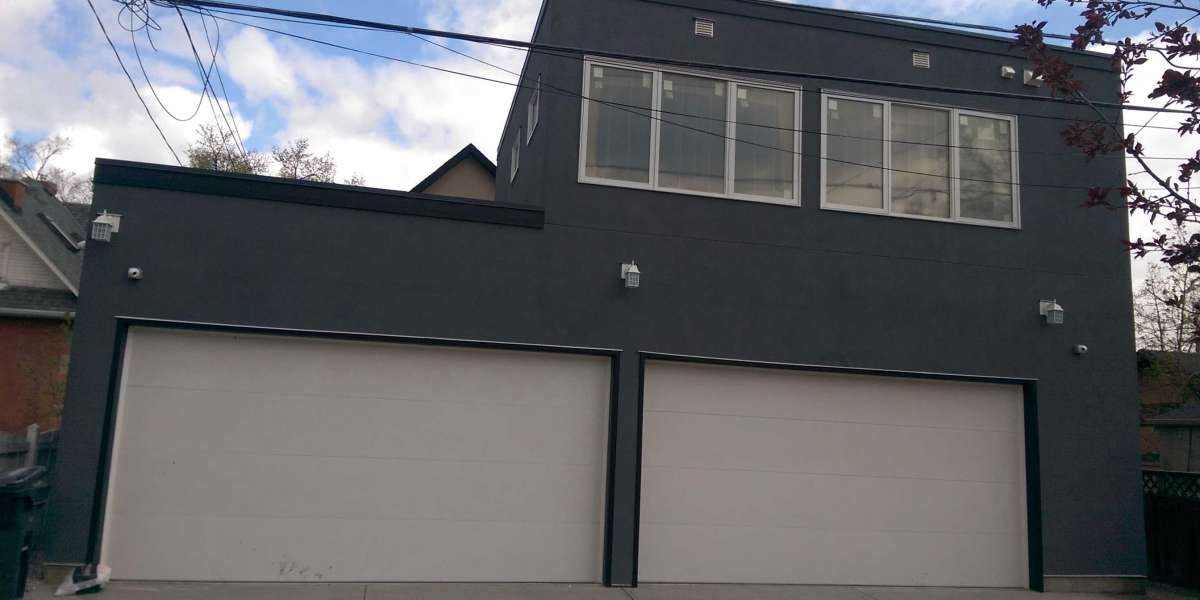 Affordable Garage Building in Calgary: Why Choose V AAR Exteriors for Your Project