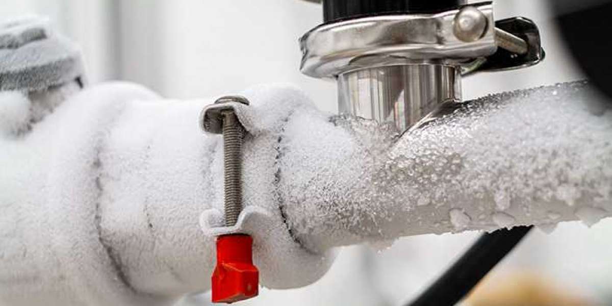 Winter Plumbing Tips: How to Protect Your Pipes from Freezing