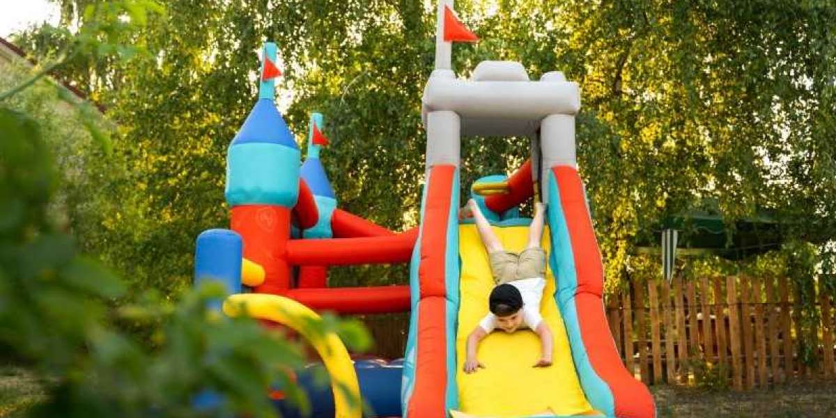 Choosing the Best Bounce Houses for Unforgettable Events"